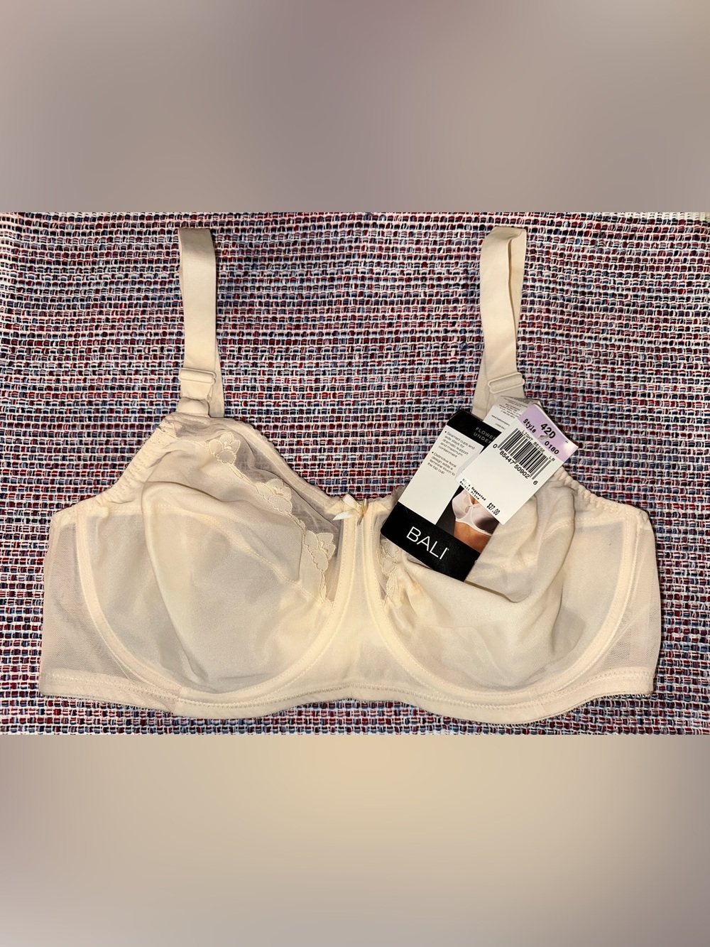 NEW Bali 0180 Flower Underwire Bra 42D Beige UNDERWIRE Full Coverage Bra NWT